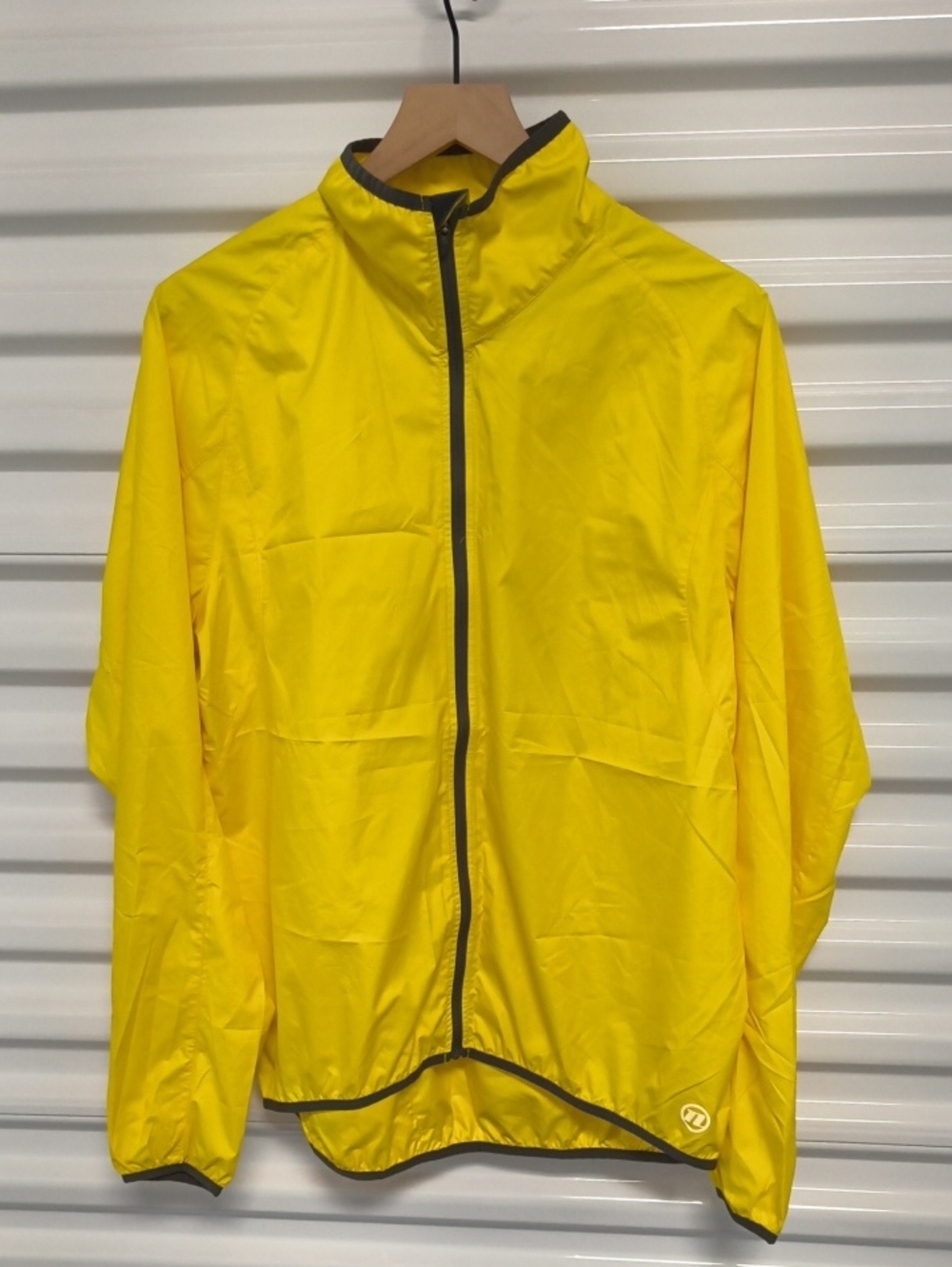 Novara Cycling Full Zip Yellow Reflective Jacket Windbreaker Men's L